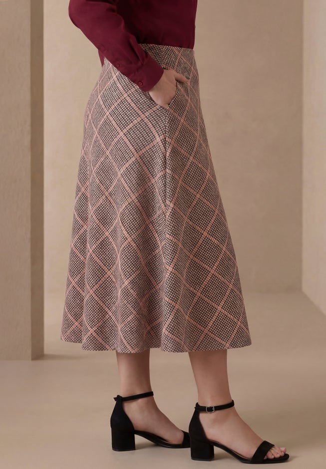 Bi-Stretch Swing Skirt image number 2