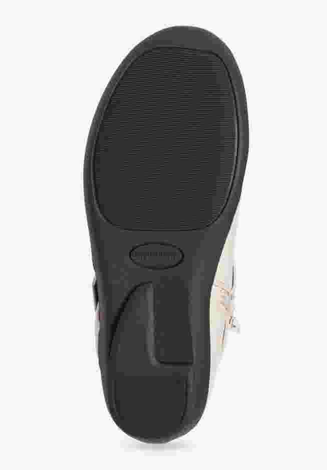 The Bronte Bootie image number 2