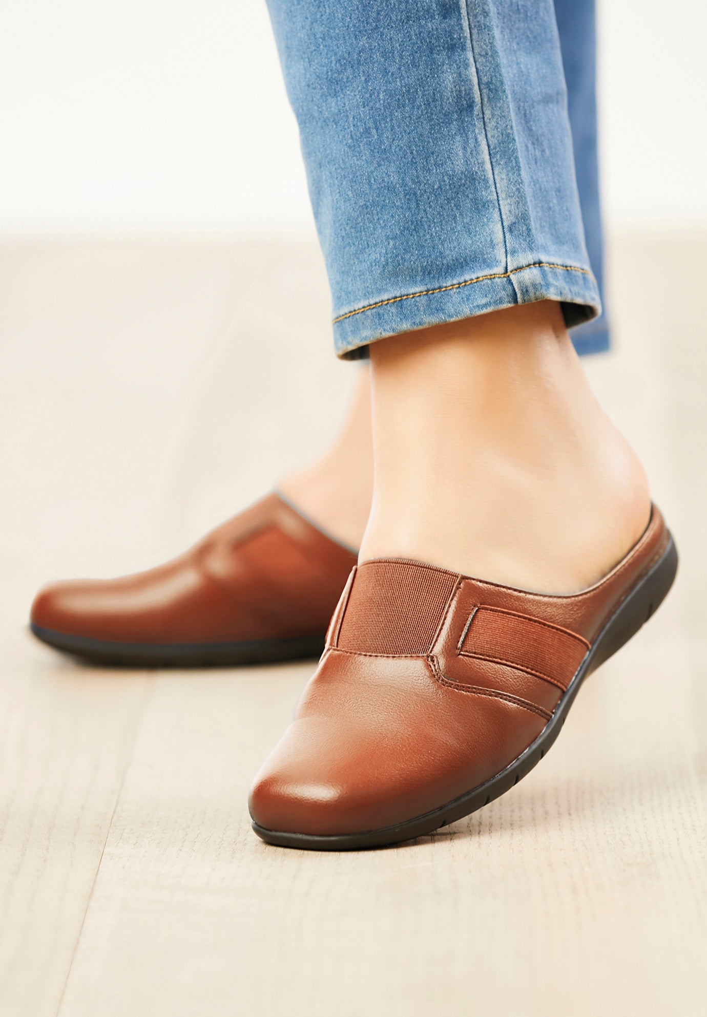 The Sarah Slip On Mule image number 0