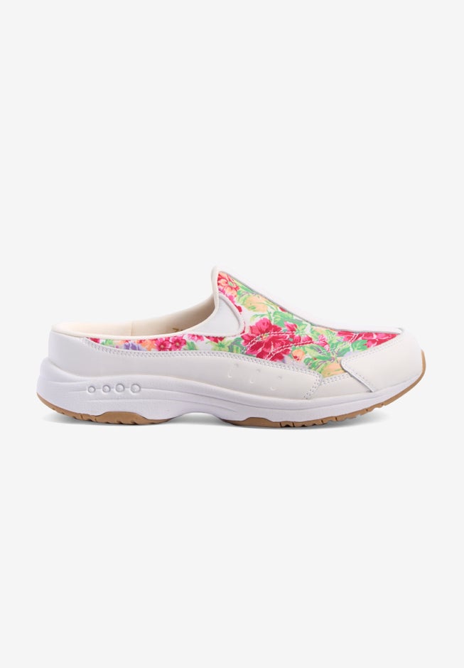 The Traveltime Slip On Mule image number 3