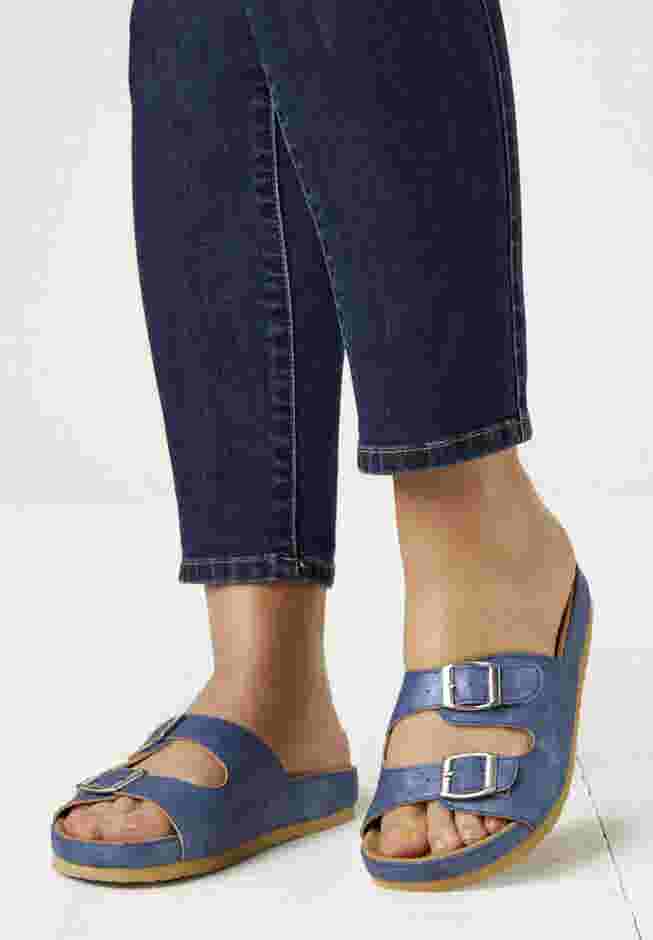 The Maxi Slip On Footbed Sandal image number 0