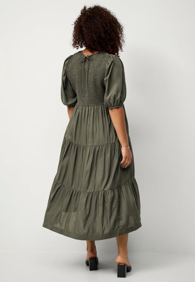 Short Sleeve Smocked Bodice Midi Dress image number 1