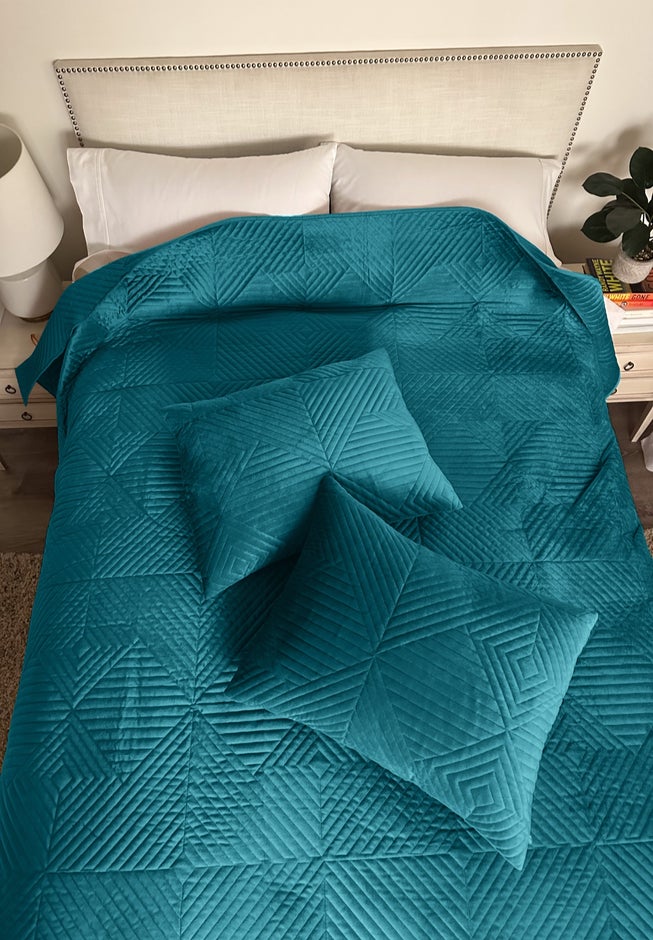 Geo Diamond Velvet Sham image number 3