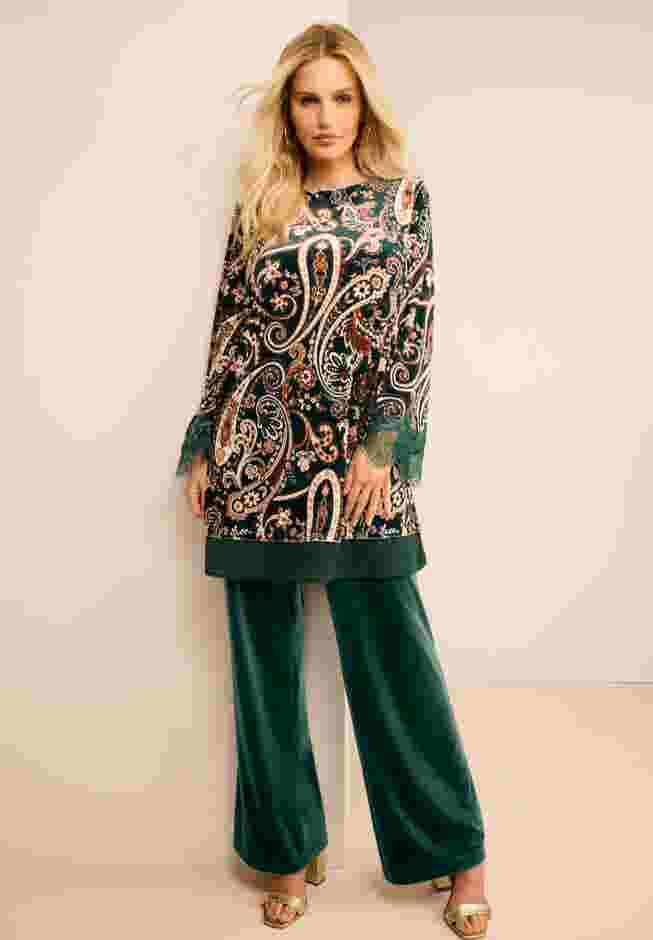 Wide Leg Velour Pant image number 3