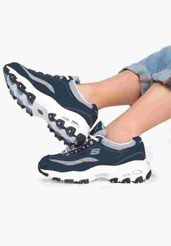 The D'Lites Life Saver Sneaker image number 5