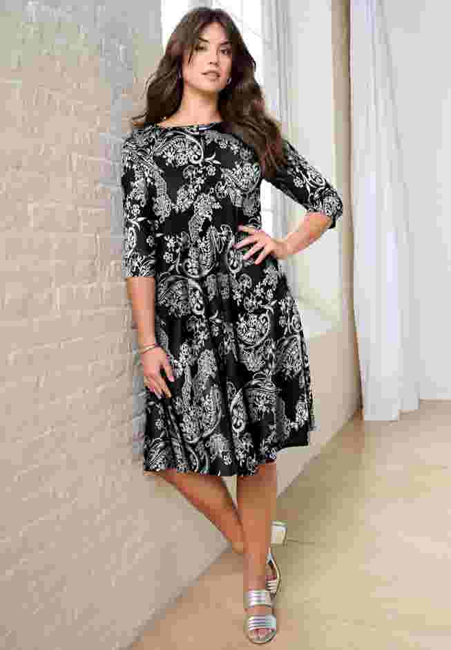 Plus Size 3/4 Sleeve Boatneck Swing Dress image number 0