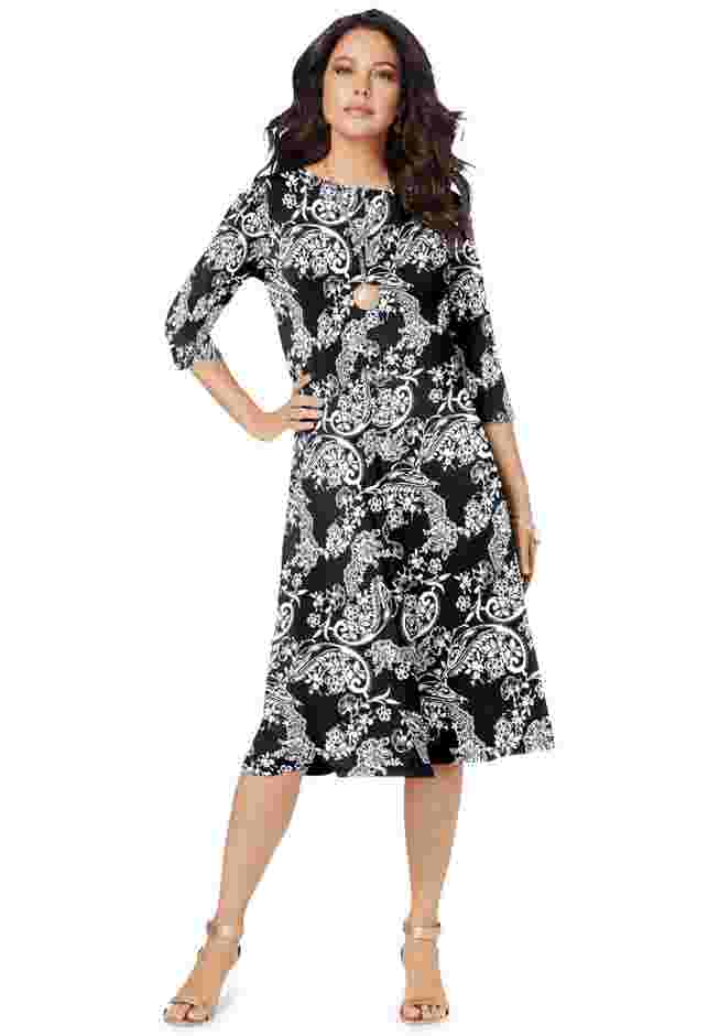 Plus Size 3/4 Sleeve Boatneck Swing Dress image number 1