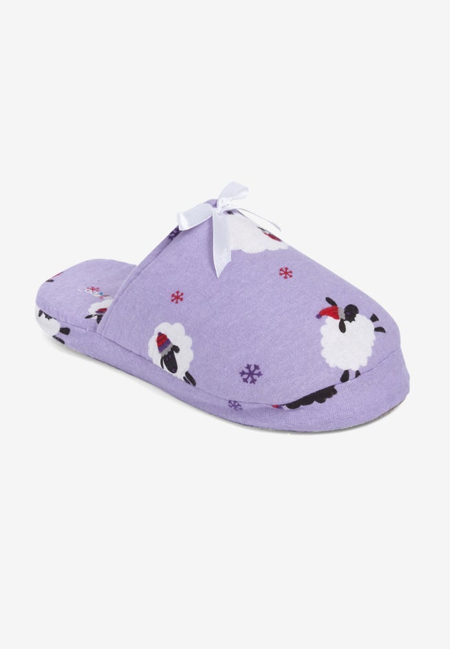 Dreams & Co.® flannel slipper image number 0