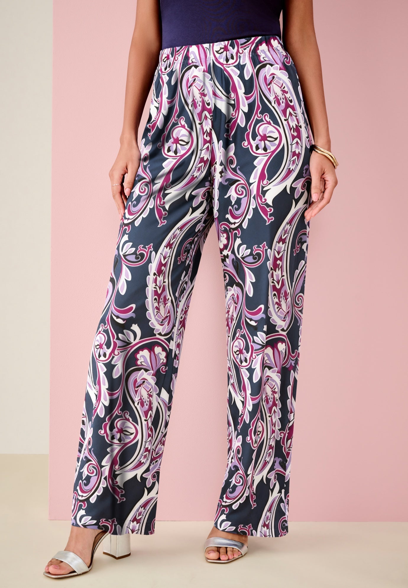 Ultrasmooth&reg; Fabric Wide-Leg Pant image number 0