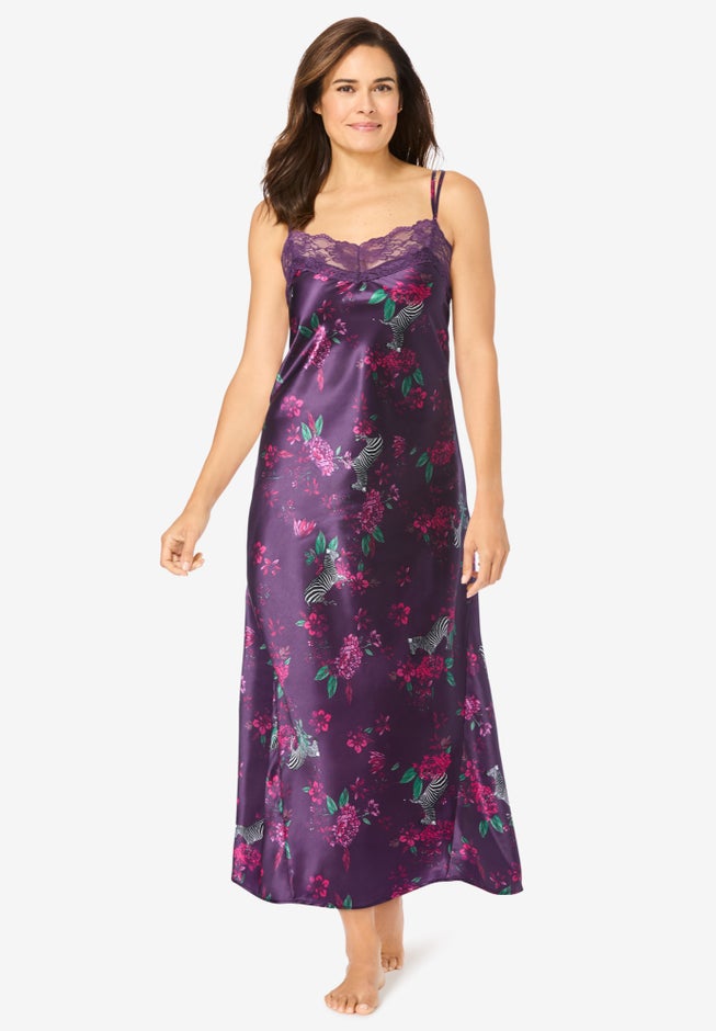 The Luxe Satin Long Peignoir Set image number 3