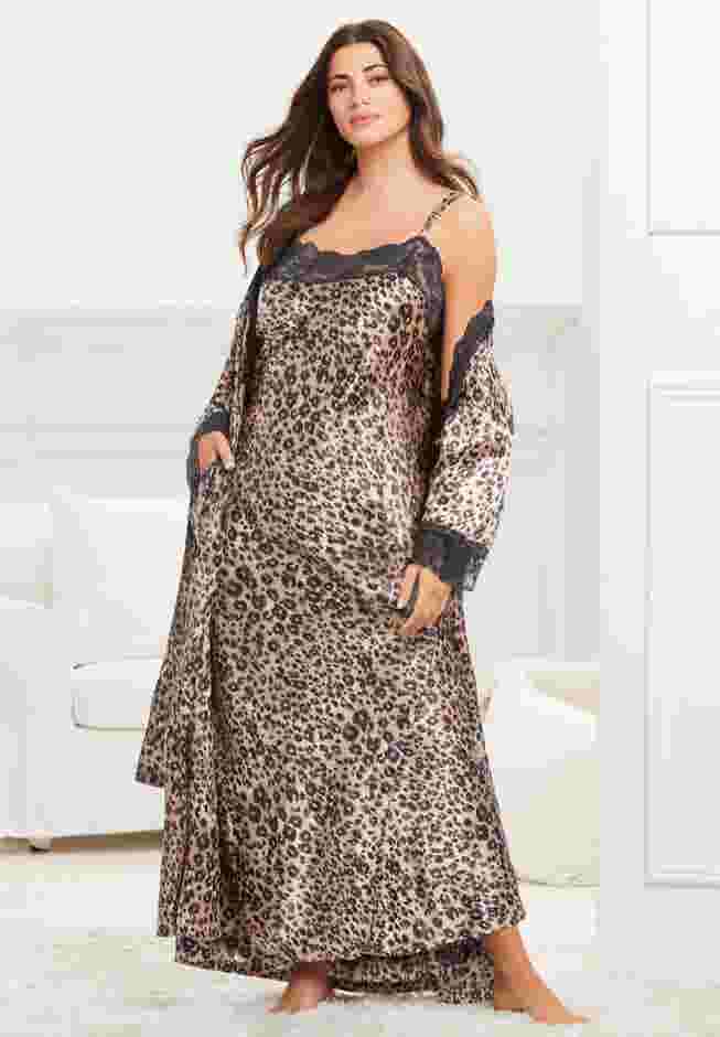 The Luxe Satin Long Peignoir Set image number 4