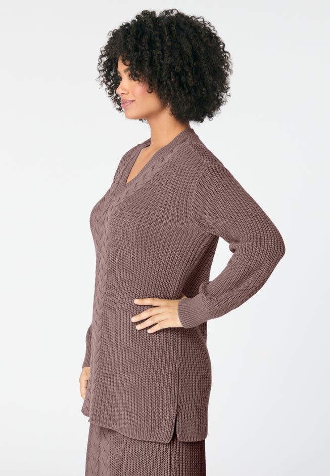 Cable Knit V Neck Sweater image number 3