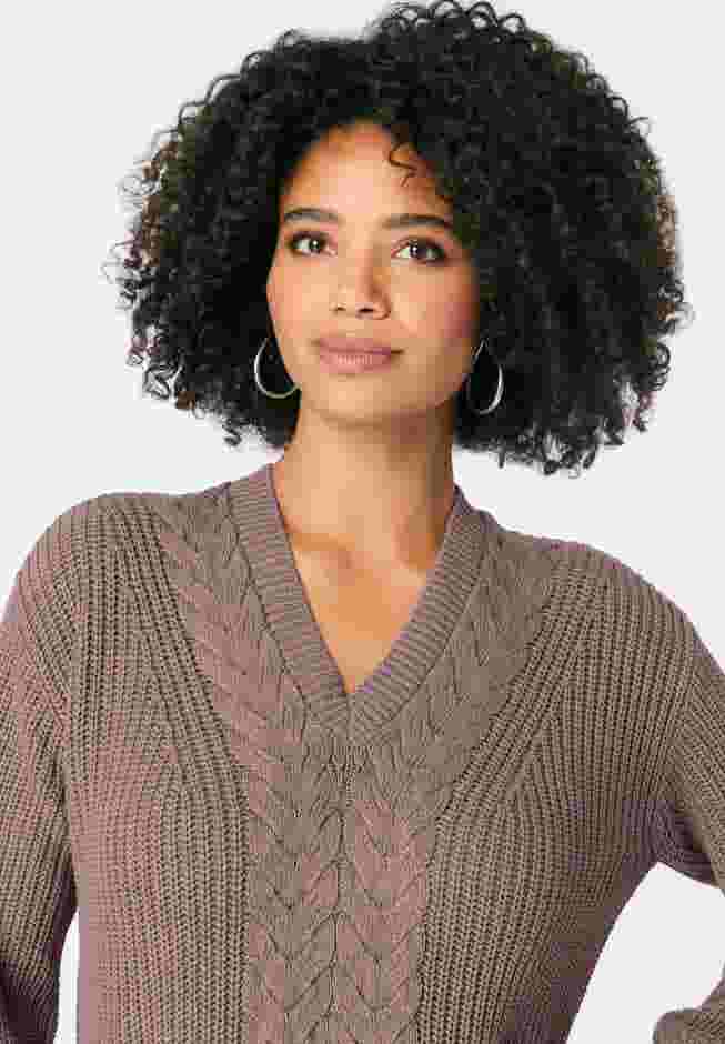 Cable Knit V Neck Sweater image number 3