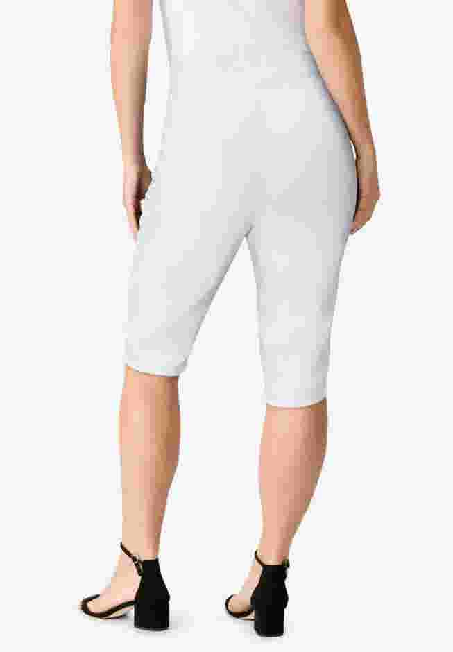 Comfort Stretch Bermuda Jean Short image number 1