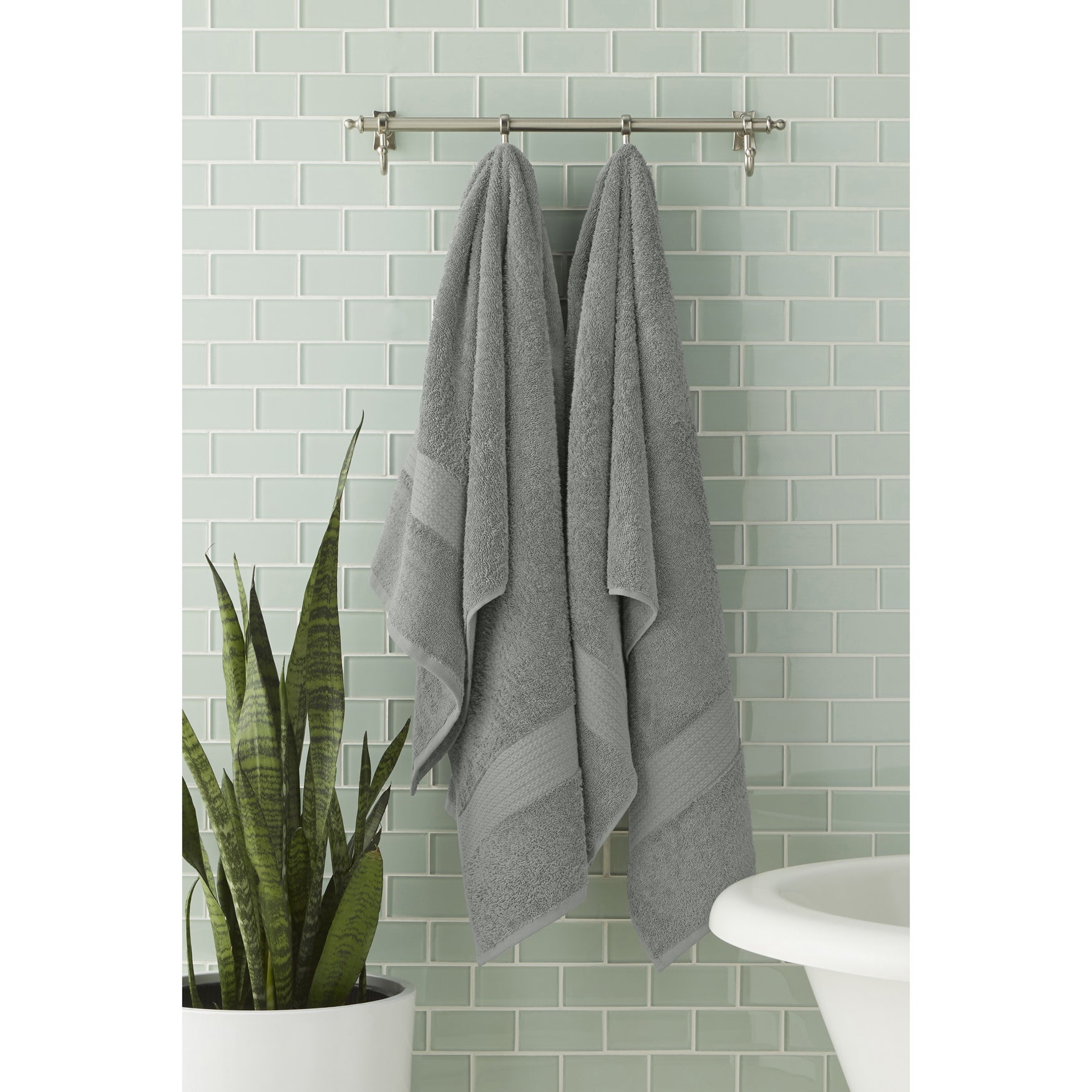 BH Studio 2-Pc. Bath Towel Set image number 0