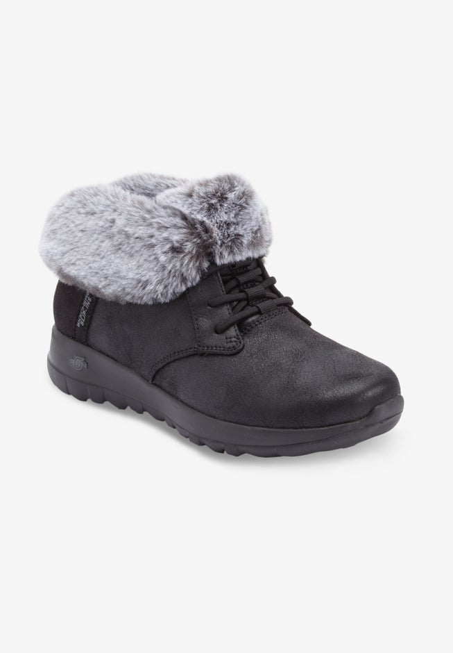 The Slip-ins® On The Go Cozy Charm Bootie image number 0