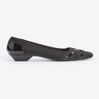 The Quinlan Slip On Pump image number null