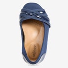 The Quinlan Slip On Pump image number null