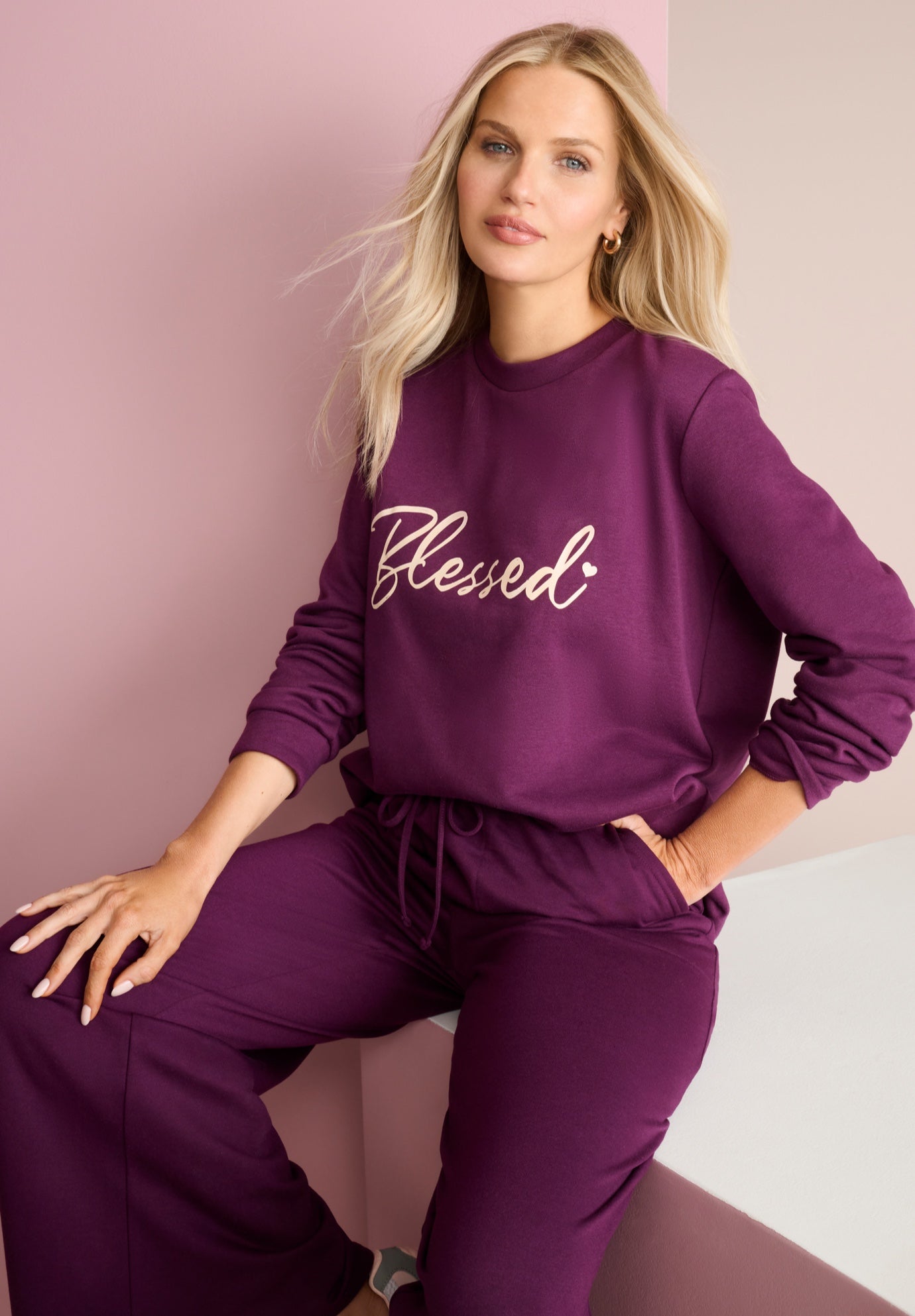 Comfort+ Fleece Printed Sweatshirt image number 4