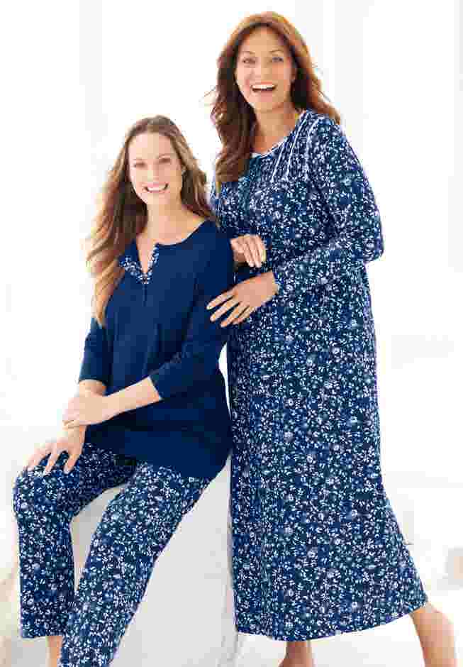 Floral Knit Gown  image number 4