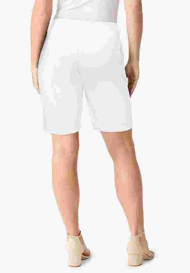 Easy-Wear Bermuda Short image number 1