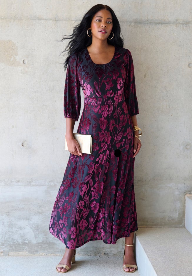 Plus-Size Velvet 3/4 Sleeve Burnout Overlay Dress with Sheer Sleeves image number 3