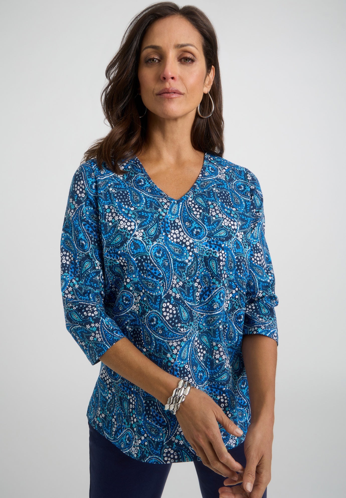 Stretch Cotton V-Neck Tee image number 0