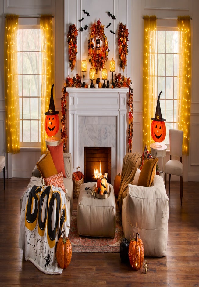 Pre-Lit Rod-Pocket Curtain Panel image number 4