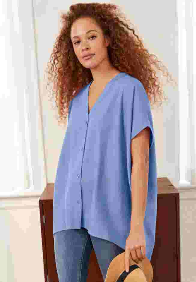 Oversized Linen-Blend Tunic image number 0