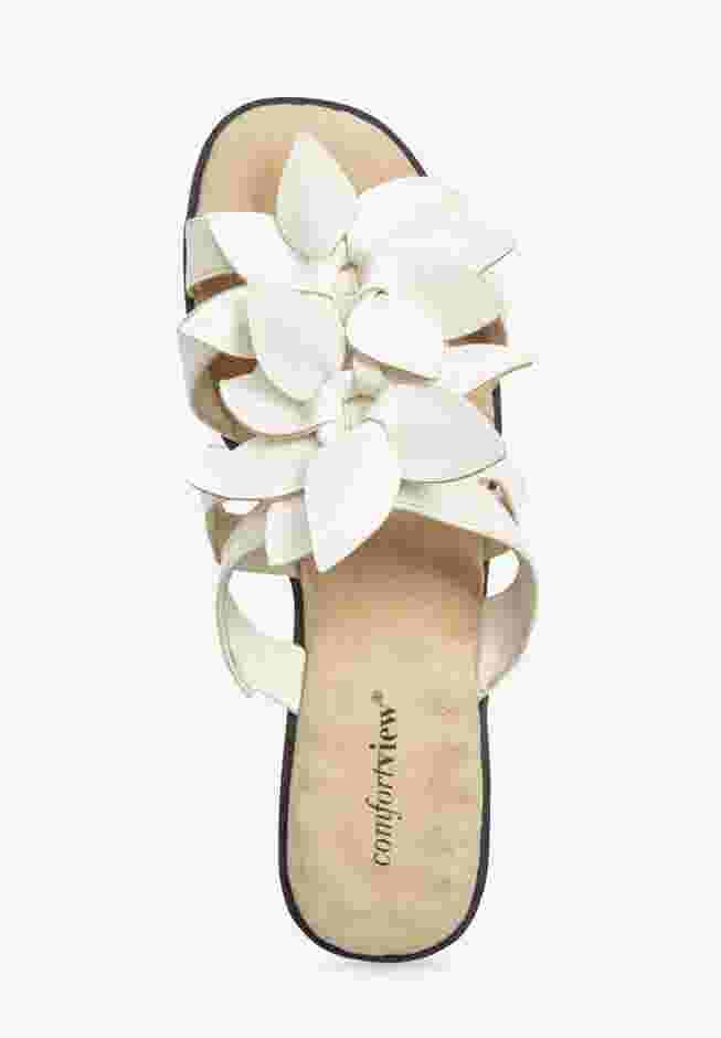 The Paula Slip On Sandal image number 4