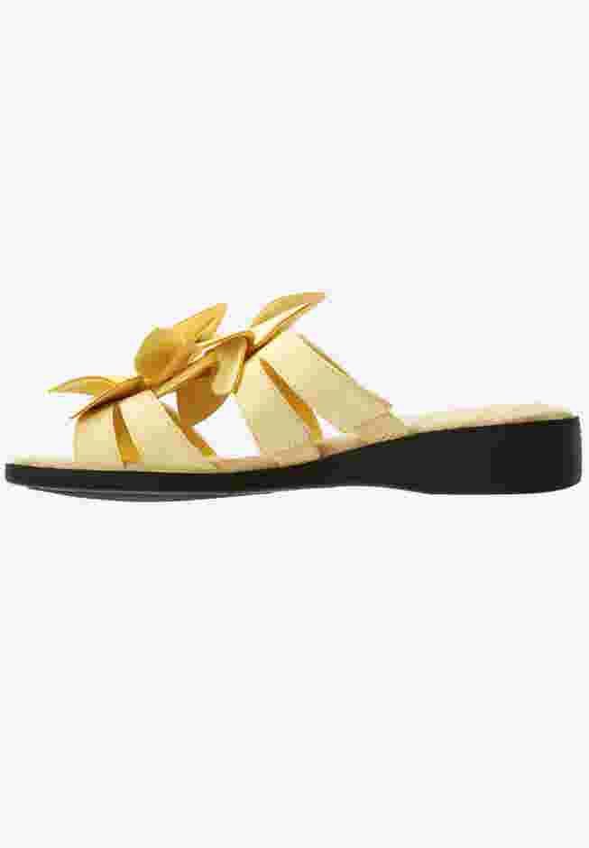 The Paula Slip On Sandal image number 3