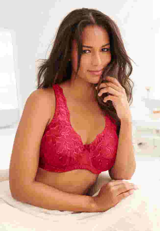 Embroidered Underwire Bra image number 0