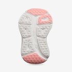 The Max Cushioning&trade; Endeavour Walking Shoe image number null