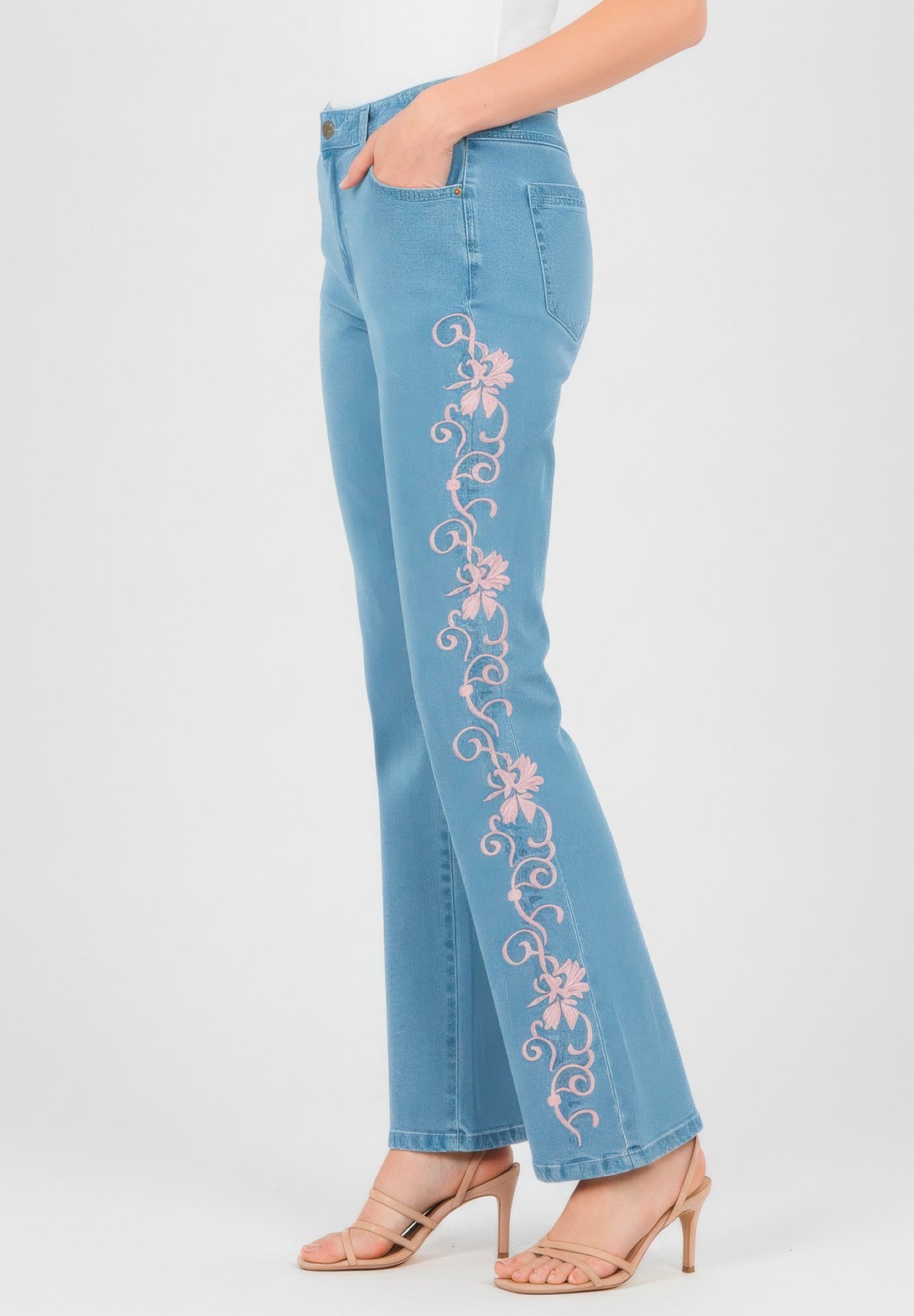 Plus Size Whitney Jean with Invisible Stretch&reg; image number 0