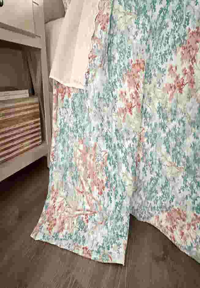 Foliage Bedspread image number 1