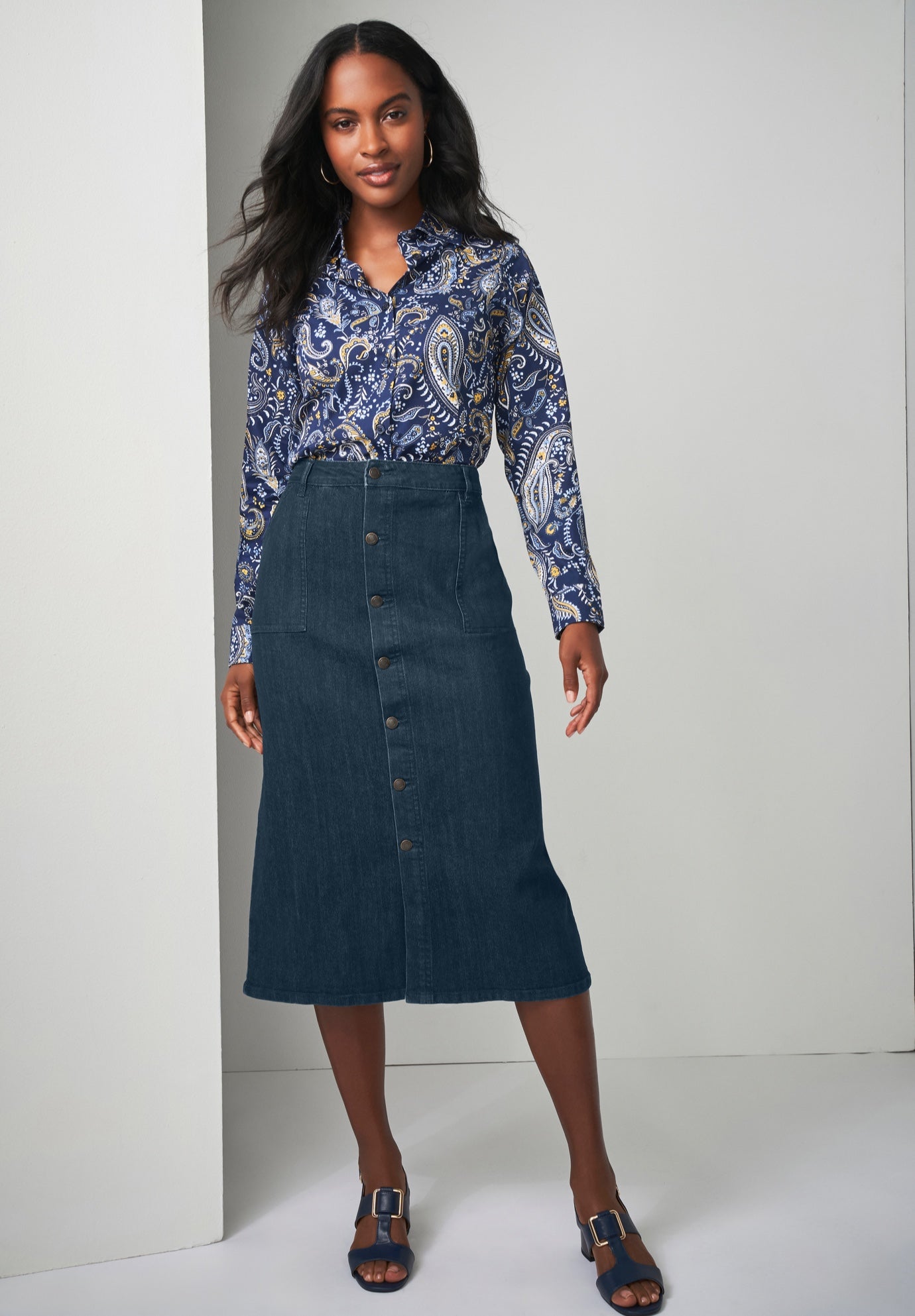 True Fit Button-Front Midi Skirt image number 3