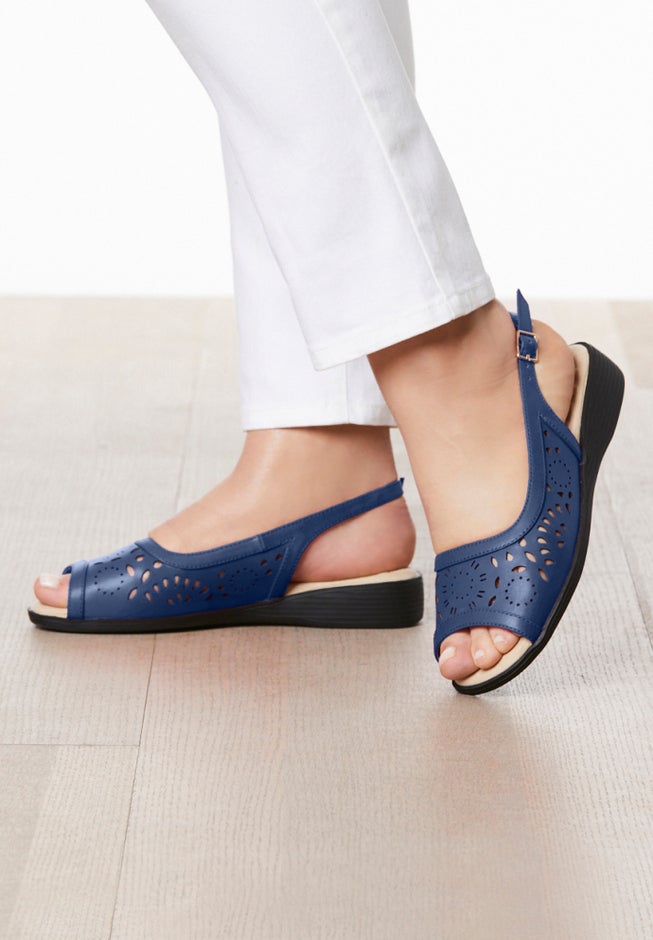 The Mary Sling image number 0