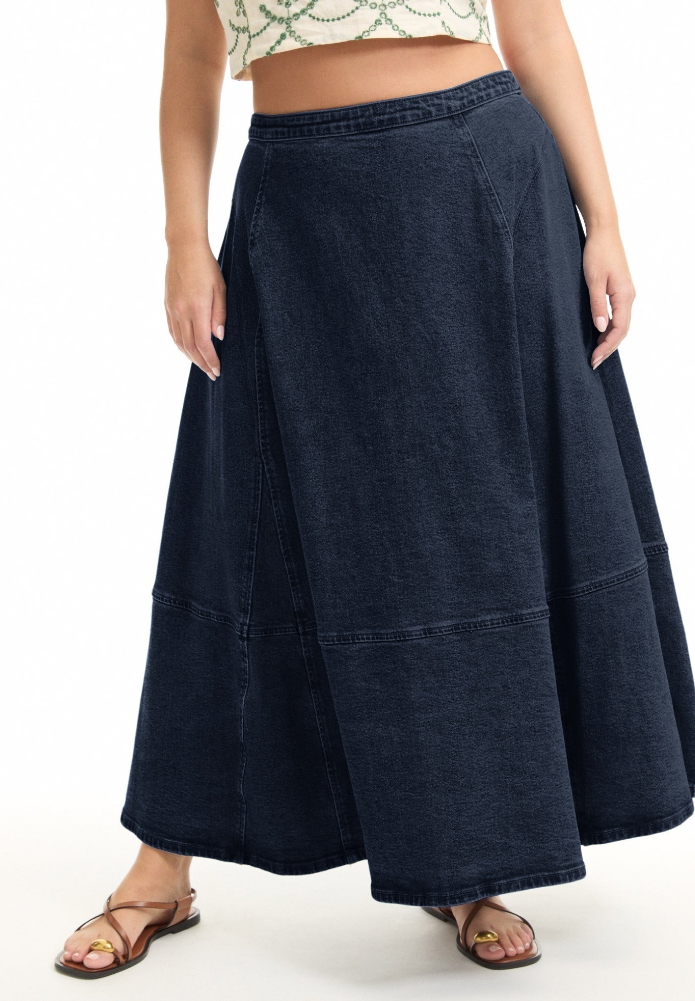 Fit-And-Flare Denim Midi Skirt image number 3