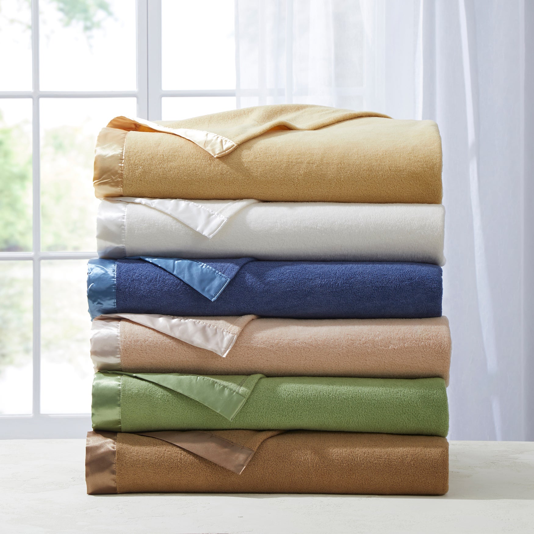 BH Studio Luca XL Blanket image number 0