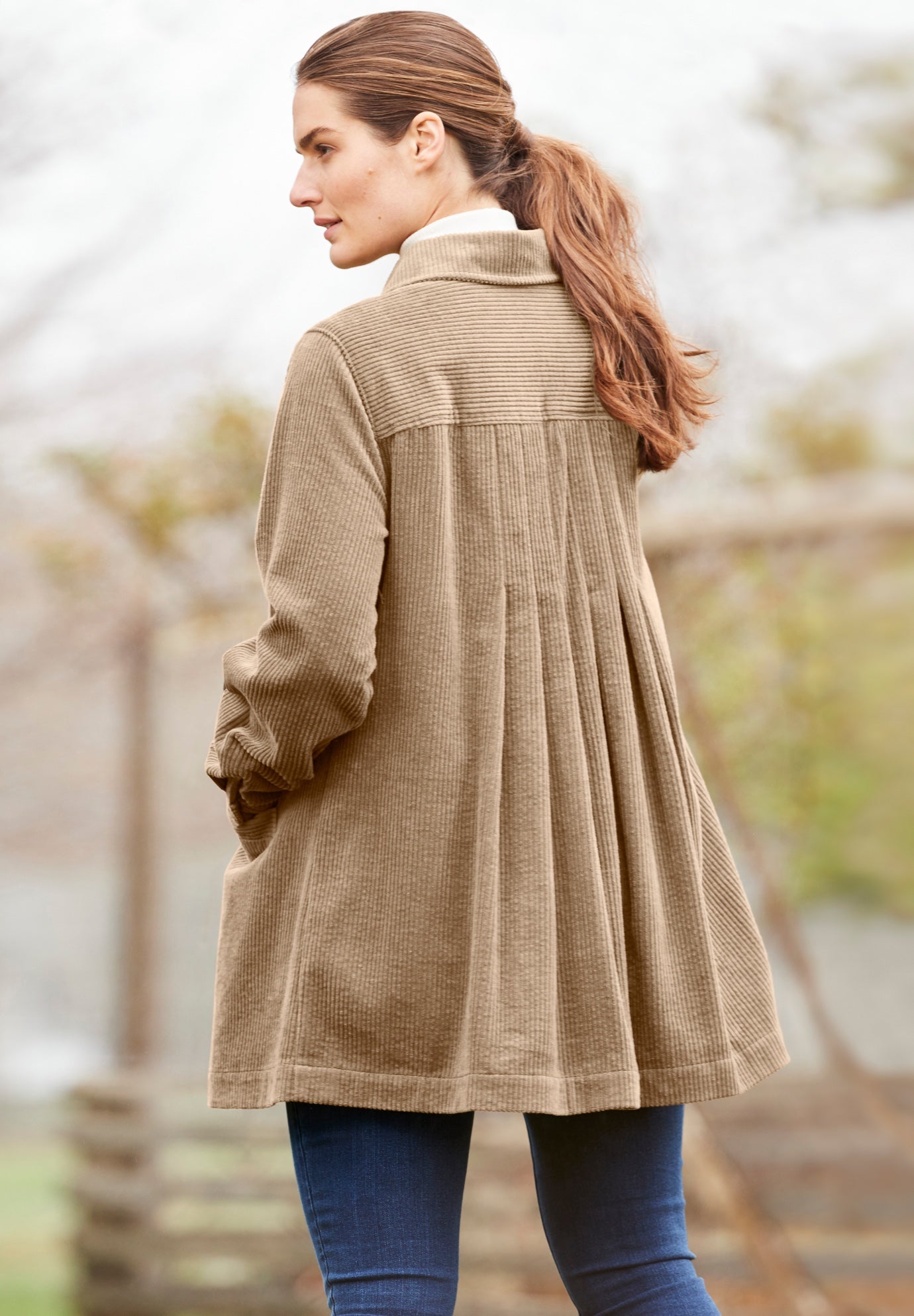 Pleat-Back Corduroy Jacket image number 4