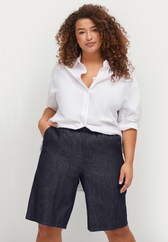 Elastic Waist Pull-On Denim Shorts image number 2