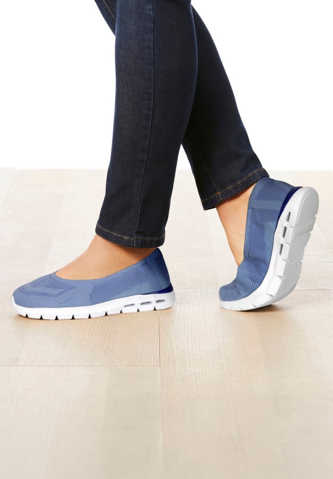 The Noemi SOEASY&trade; Slip On Sneaker image number 8