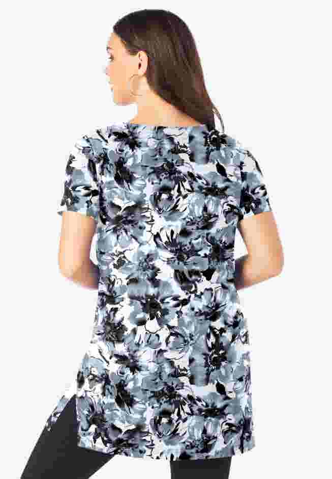 Plus Size Cotton Short Sleeve V-Neck Ultimate Tunic image number 1