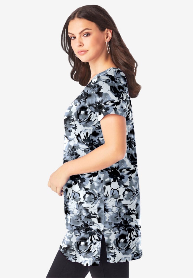 Plus Size Cotton Short Sleeve V-Neck Ultimate Tunic image number 2