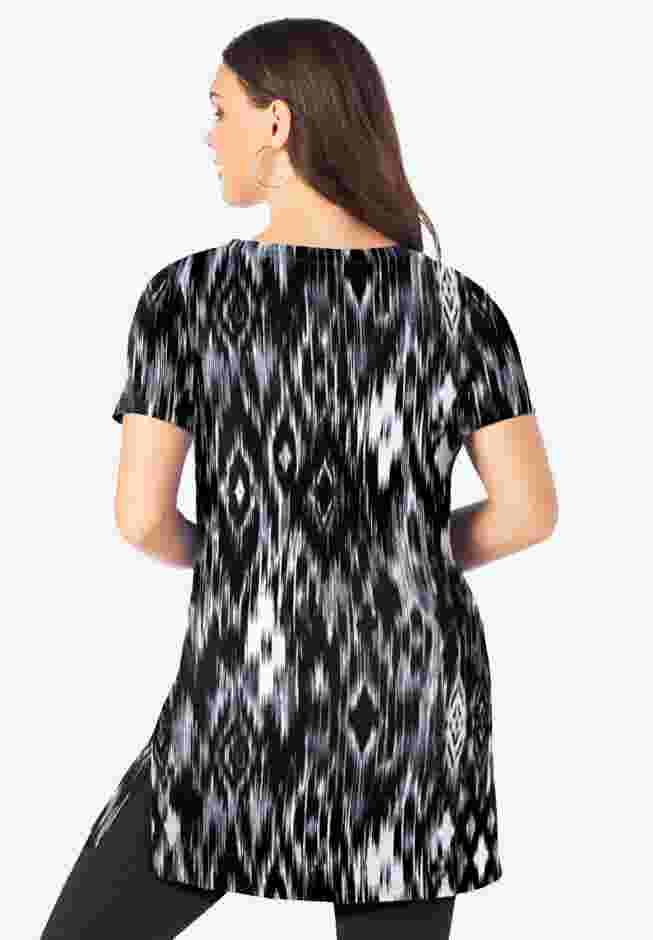 Ultimate Short Sleeve V Neck Tunic image number 1