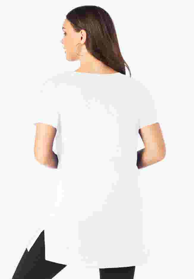 Plus Size Cotton Short Sleeve V-Neck Ultimate Tunic image number 2