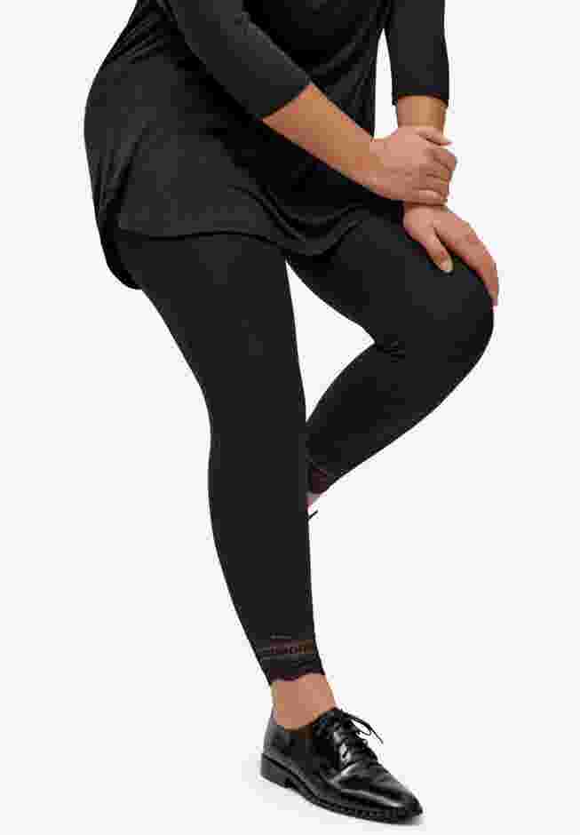 Scallop Lace Hem Leggings image number 2