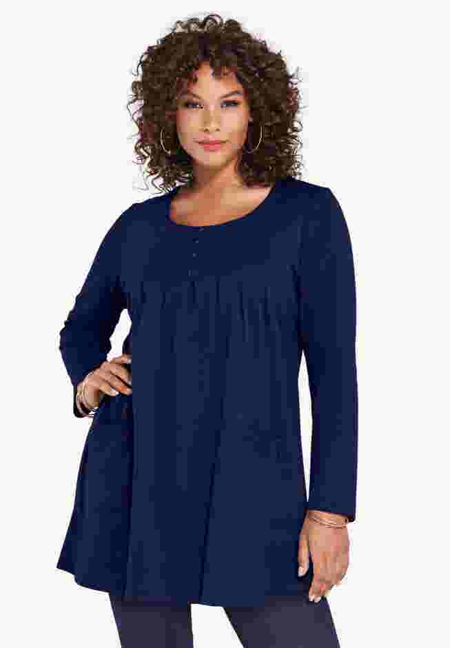 Plus Size Two Pocket Long Sleeve Soft Knit Tunic image number 1