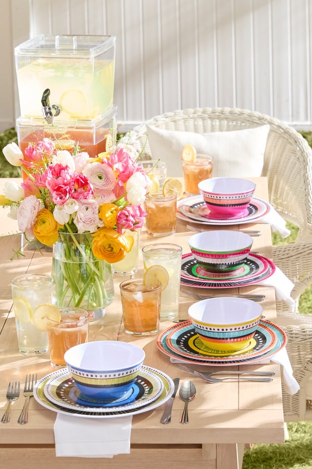 16-Pc. Hemby Glassware Set image number null