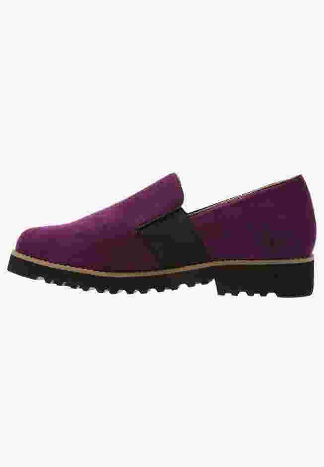 The Taren Slip On Flat image number 3